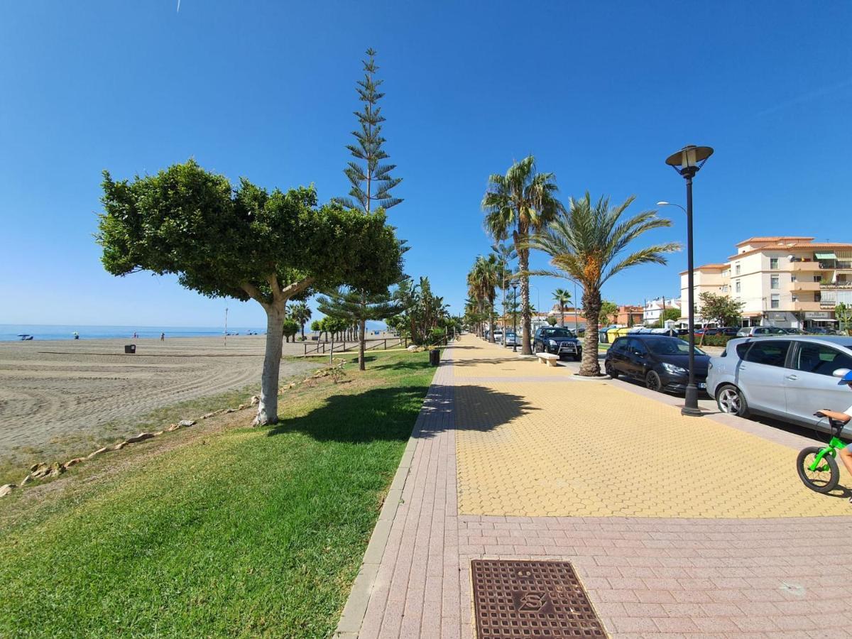 Boutique Apartment Near The Beach, 1 Gbps Wi-Fi Málaga Kültér fotó