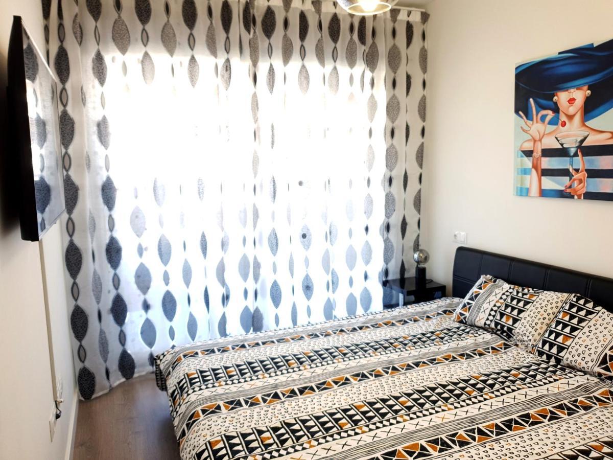 Boutique Apartment Near The Beach, 1 Gbps Wi-Fi Málaga Kültér fotó